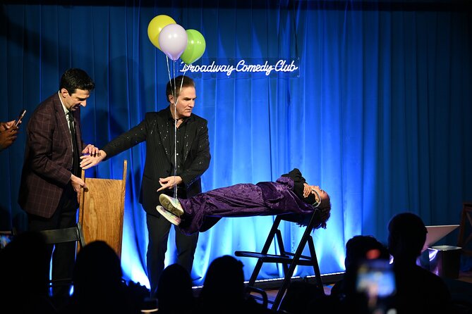 NYC: Magic Show for All Ages - Broadway Magic Hour (Times Square) - Price value: what $25 buys you in NYC