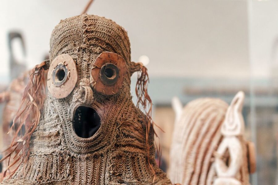 NYC: Meet the Met – Extended 3hr Small-Group Tour - Egypt’s showstoppers: Temple of Dendur and the Met’s ancient power