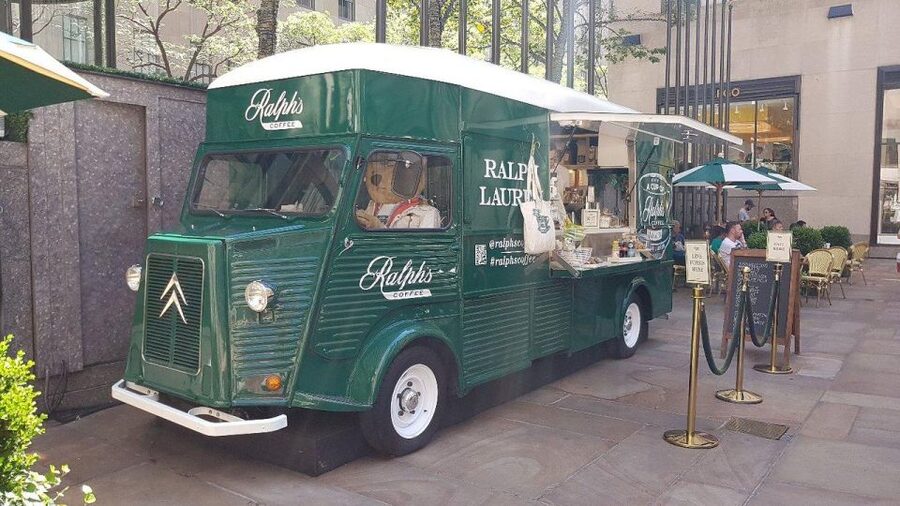 NYC: Midtown Holiday Donut and Hot Chocolate Adventure - Who This Holiday Donut and Hot Chocolate Tour Is Best For