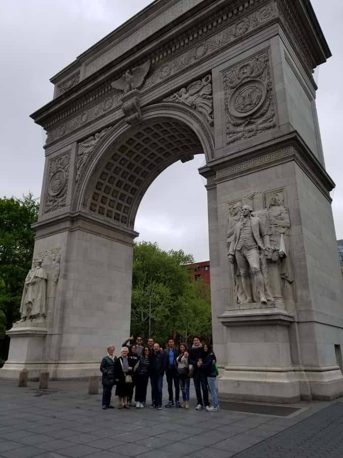 NYC: Midtown & Lower Manhattan Guided Tour - Starting at 21 West 46th Street: Rockefeller Center, St. Patrick’s, Times Square