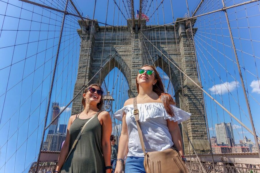 NYC Midtown Manhattan Highlights Private Walking Tour - 4-hour option: St. Patrick’s Cathedral skip-the-line, plus an official audio layer