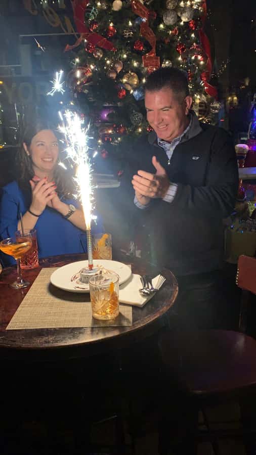 NYC: New Year's Eve Drinks, History and Ball Drop Tour - Midtown West and the four-hour cocktail stretch