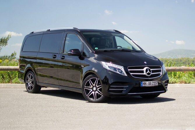NYC New York Airport EWR Private Transfer to Manhattan | Brooklyn - Timing tips that make the transfer smoother
