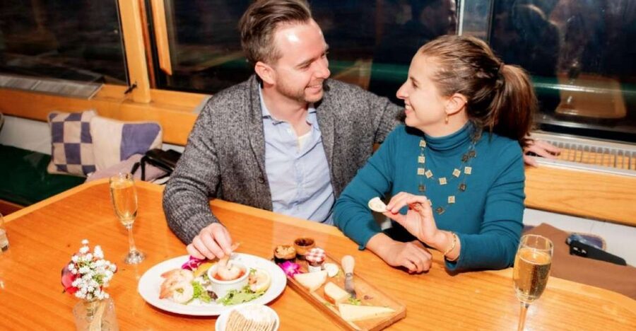NYC: Night Holiday Lights and Cocoa Cruise - Chelsea Piers (Pier 62): Where the Cruise Starts