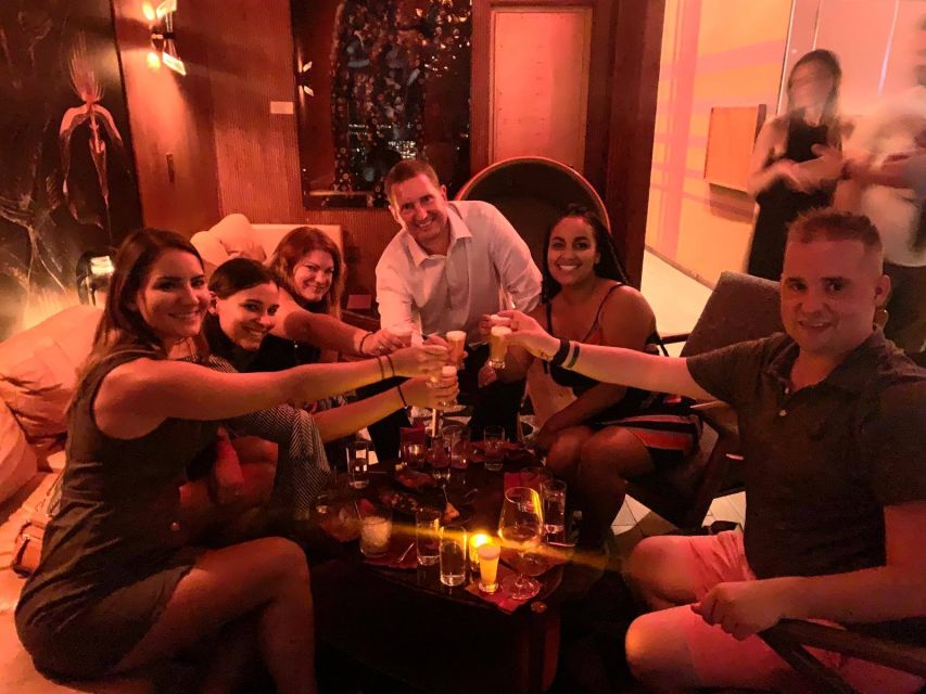 NYC: Night Out Prohibition History Bar and Speakeasy Tour - Stop One: An iconic Midtown bar that sets the tone fast