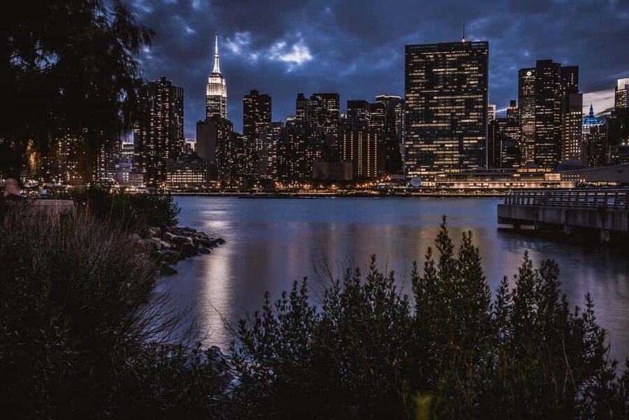 NYC: Night Tour and Viewpoints of New York - Key reasons this night viewpoint tour works