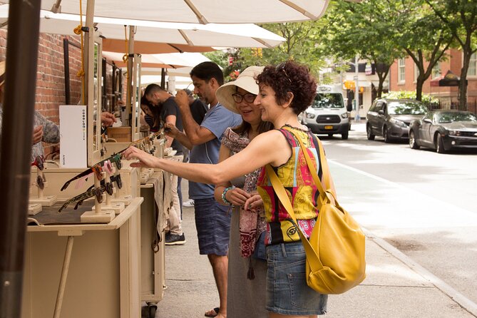 NYC Private Custom Tour by a Local Guide, off-the-beaten-path - Stop 1: From 6th Avenue to Central Park as your smart New York opener