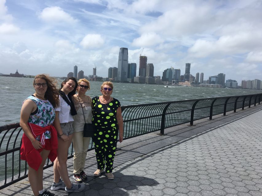 NYC: Private Personalized Tour with Driver and Guide - Photo stops that do not waste time