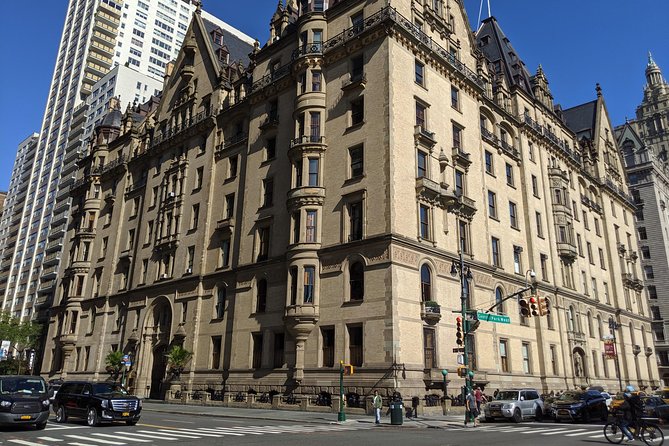 NYC Private Tour with Local Guide by SUV or Van - Private NYC by SUV or Van, plus a Driver Who Handles the Chaos