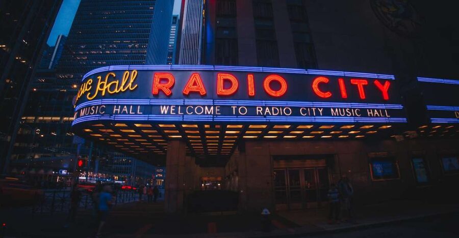 NYC: Radio City Music Hall Tour Experience - The Rockette Encounter: A Precision Dancer Moment You’ll Remember