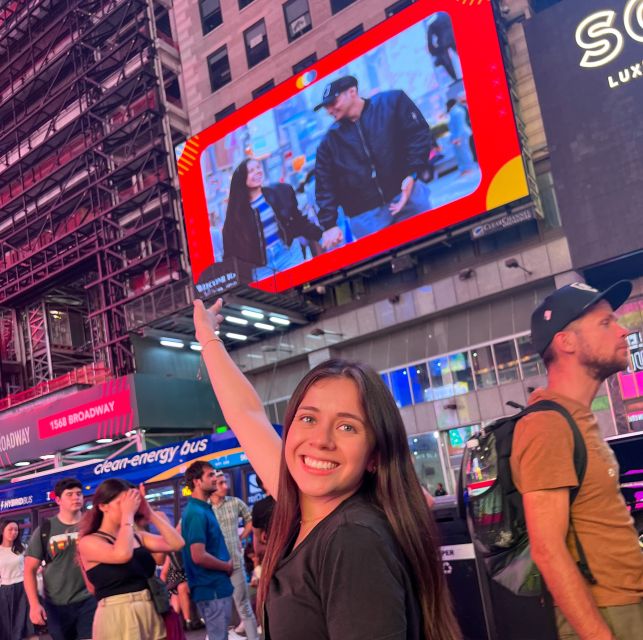 NYC: See Yourself on a Times Square Billboard for 24 Hours - Uploading your photo or video: the rules you must follow