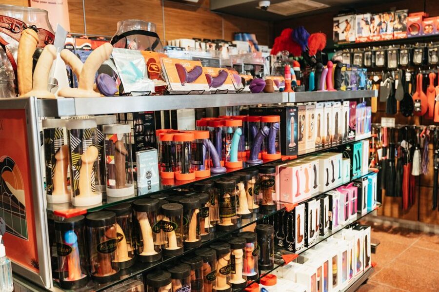 NYC: Sex and the City Hotspots Bus Tour (On Location Tours) - Key Highlights You Will Feel Immediately