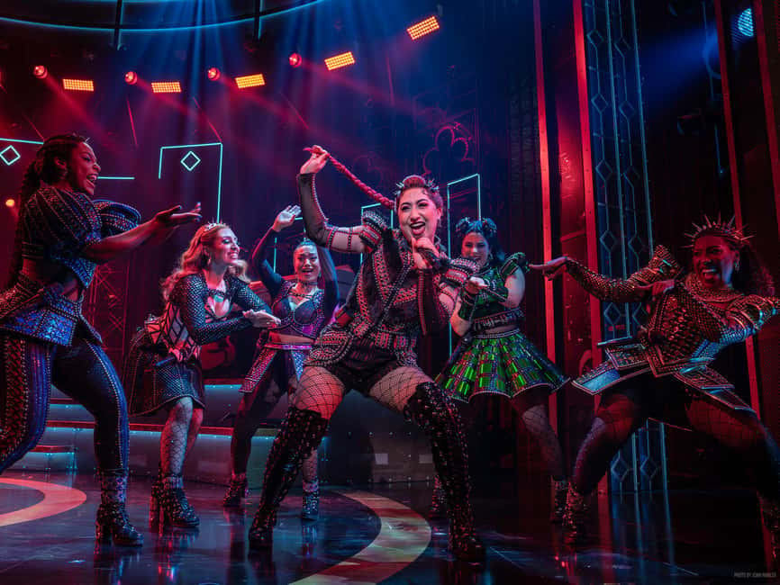 NYC: SIX the Musical on Broadway - Inside the 80 Minutes, No Intermission