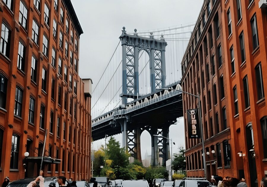 NYC: Soho, Little Italy and Chinatown Private Walking Tour - SoHo: from industrial cast-iron to a creative neighborhood you can read