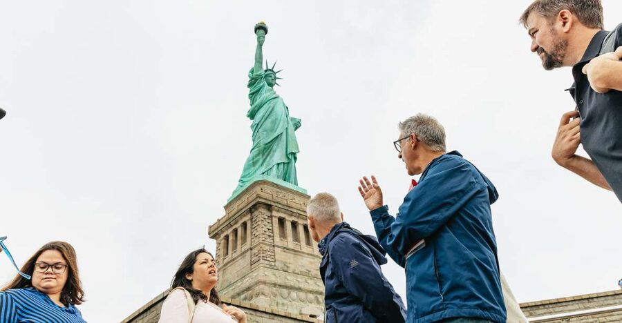 NYC: Statue of Liberty and Ellis Island Guided Tour - Meeting at Bowling Green: how the tour sets the tone fast