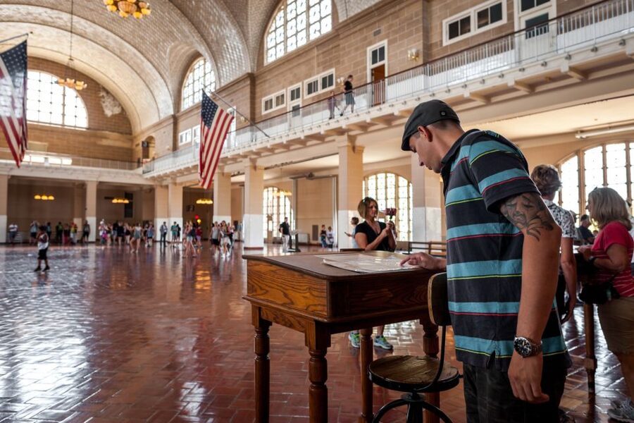 NYC: Statue of Liberty and Ellis Island Tour with Ferry - Should you book this Statue of Liberty and Ellis Island tour?