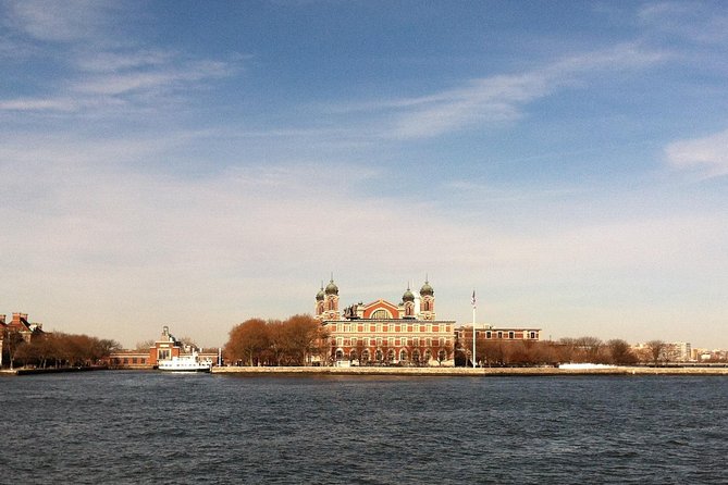 NYC Statue of Liberty Ferry and Transfer - 9/11 Memorial: guided highlights near Battery Park