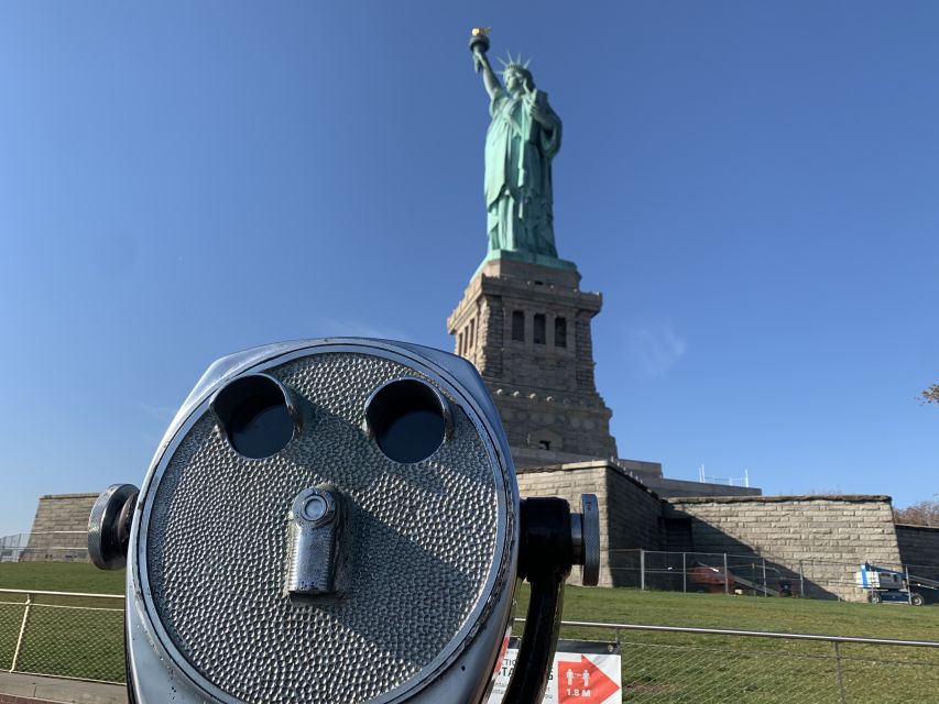 NYC: Statue of Liberty Guided Private Group or Family Tour - Who this tour suits best