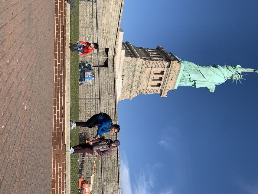 NYC: Statue of Liberty Guided Private Group or Family Tour - Guided Statue of Liberty storytelling for all ages