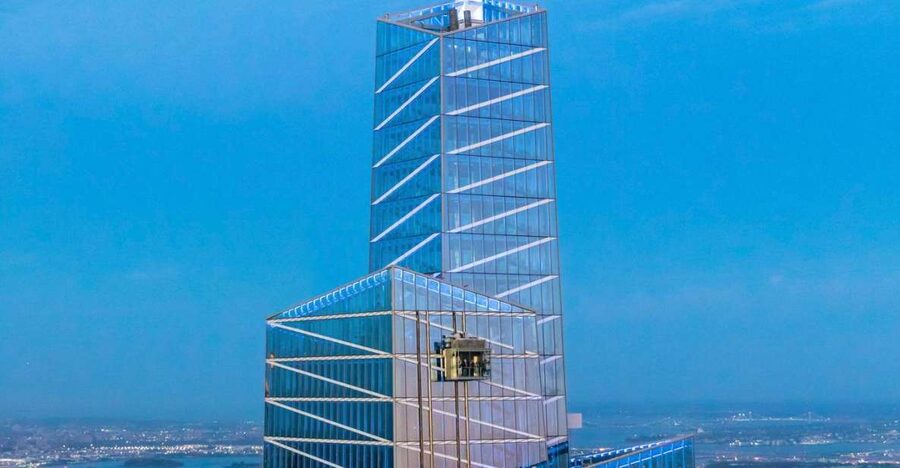 NYC: SUMMIT One Vanderbilt Ticket and Grand Central Tour - Price and Value of a $135 Ticket for Two Icons