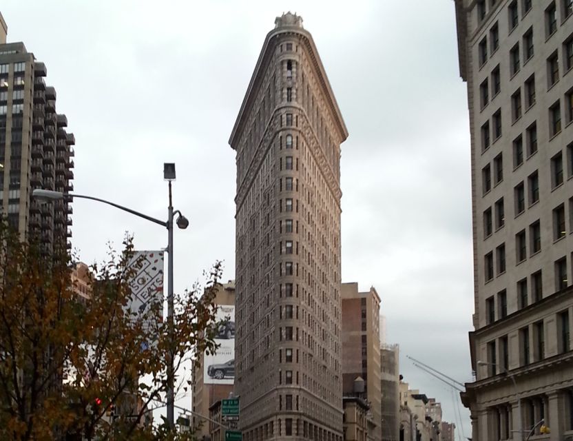 NYC Superheroes: Marvel and DC Comics Origins Tour - Key things you will notice on this tour