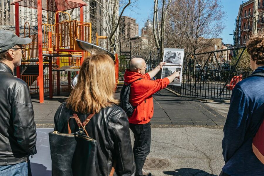 NYC: Taste the American Dream a Lower East Side Food Tour - The first stretch: African Burial Ground area, then courthouse and park time