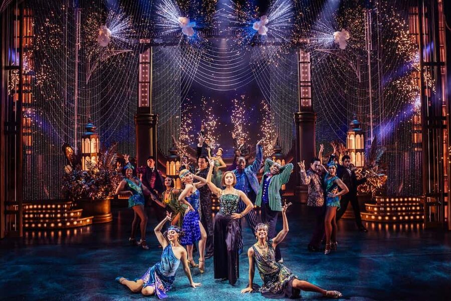 NYC: The Great Gatsby the Musical on Broadway - Music, singing, and the stage version of the classic