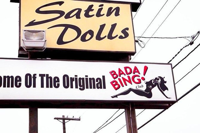 NYC The Sopranos Iconic Filming Locations Bus Tour - The bus ride experience: stress-free, but plan around seating
