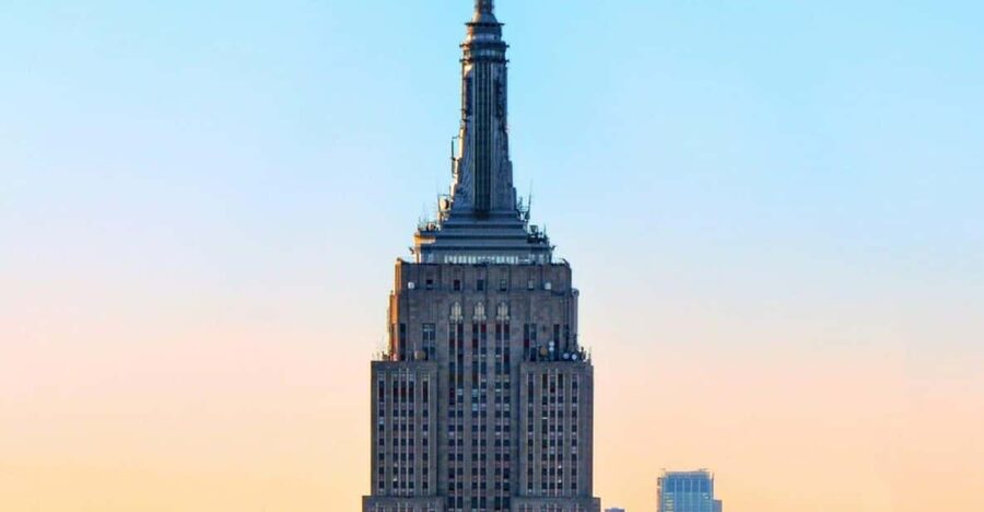 NYC: Top 30 Sights Tour and Empire State Building 86th Floor - Empire State Building 86th floor: how to use your two hours best