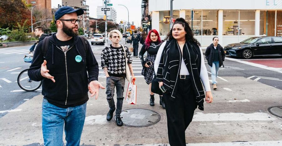 NYC: Traditional Immigrant Foods Guided Walking Tour - Where to meet at 88 Essex St and how the route actually feels