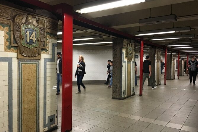 NYC Underground Subway Walking Tour - Guides Like Pete, AJ, Cullen, Rayn, and Alex, What Their Style Tends to Do
