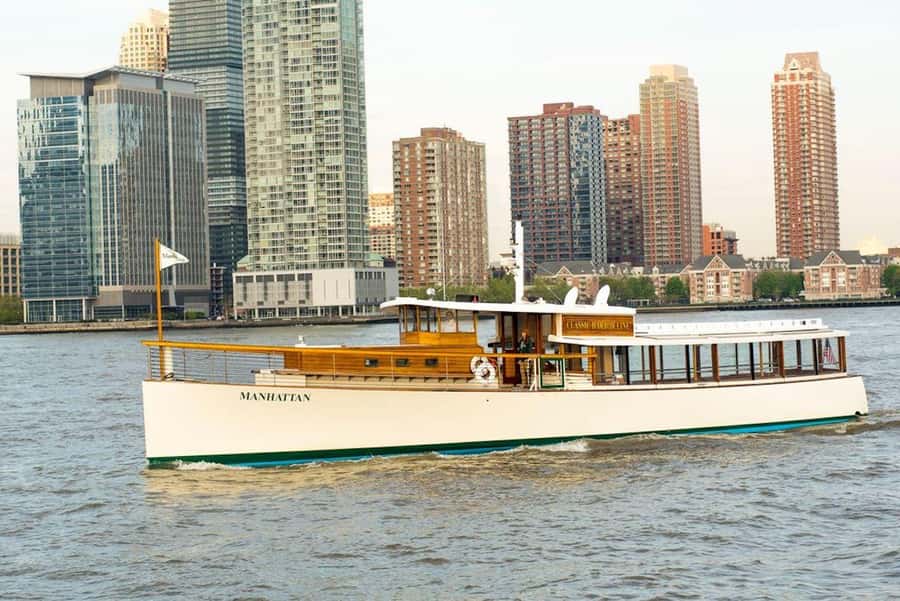 NYC: Urban Wildlife Sunset Tour of the East River - Where the cruise starts at Chelsea Piers, Pier 62