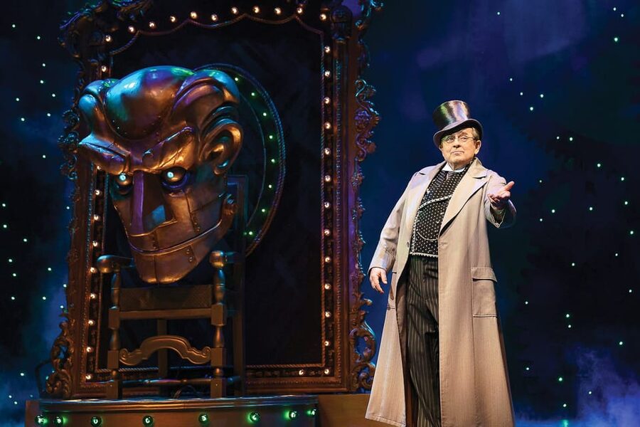NYC: Wicked The Musical on Broadway - Who this is best for