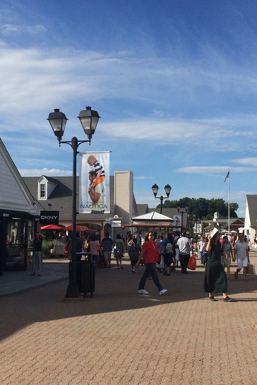 NYC: Woodbury Outlets Private Shopping Tour - Price and Logistics, What’s Included and What Isn’t