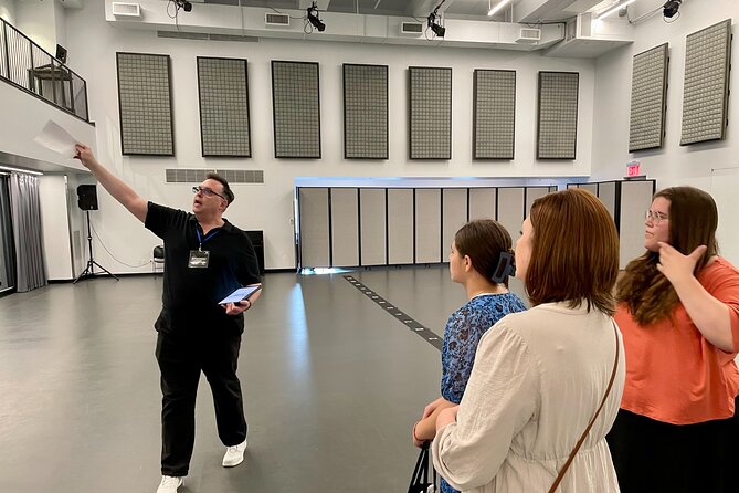 Private Broadway Studio Tour in New York City - Your tour start at 1601 Broadway: what the visit feels like