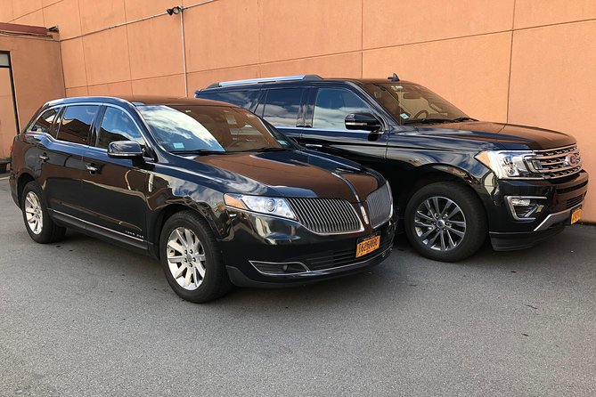 Private Departure Transfer Brooklyn to NYC Airports (JFK) (LGA) (EWR) - The Big Benefit: A Private Ride That Buys You Time (And Sanity)