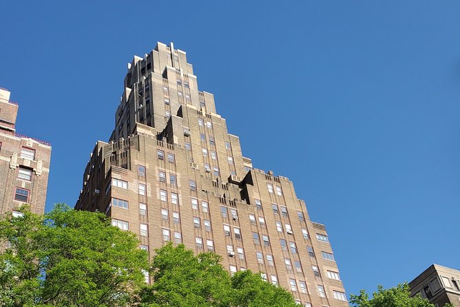 Private Guided Tour Of The Upper West Side - Riverside Drive and the Gold Coast movie backdrop