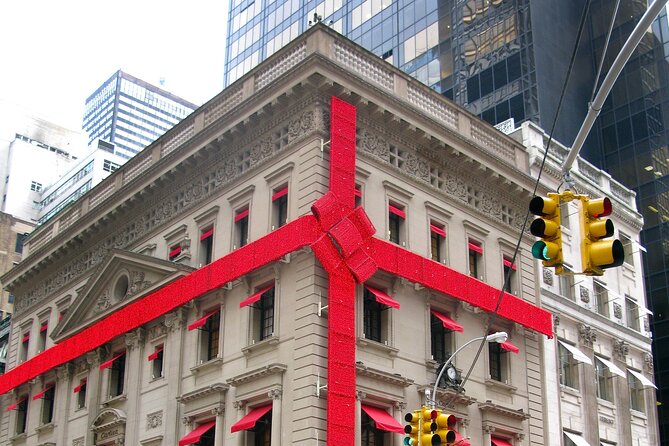 Private New York Christmas Tour with Driver and Guide - Key things that make this tour work in December