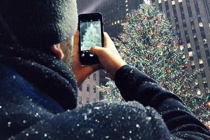 Private New York City Christmas Walking Tour - Rockefeller Center Christmas tree, ice rink spotting, and what your guide explains
