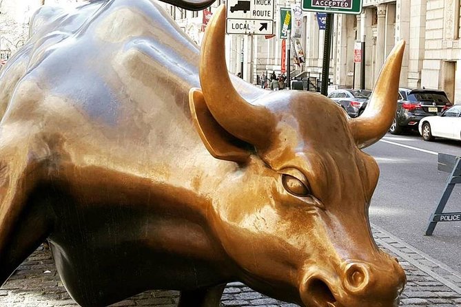 Private New York City Historic Downtown and Wall Street Walking Tour Including 911 Memorial - The 9/11 Memorial: how to use your time there well