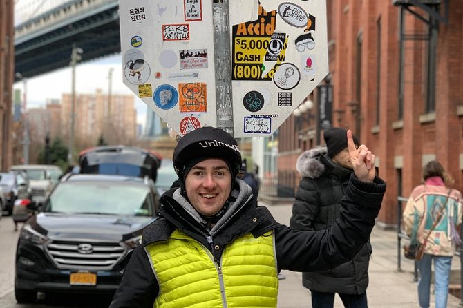 Private NYC Bike Tour - New York Public Library, Wall Street, and Bryant Park: icons with better breathing room