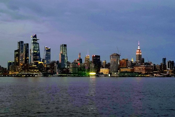 Private Skyline Tour of New York City at Night - Fashion Avenue to Greenwich Village: why those neighborhoods matter at night