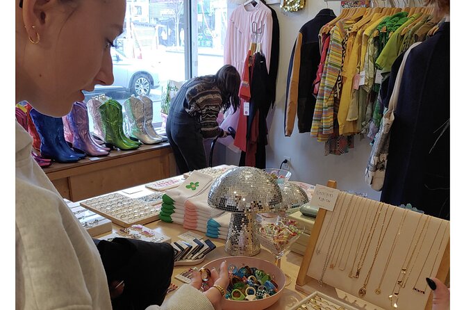 Private Teen + Young Adult Second-Hand Shopping in New York City - Who This Thrift Tour Fits Best