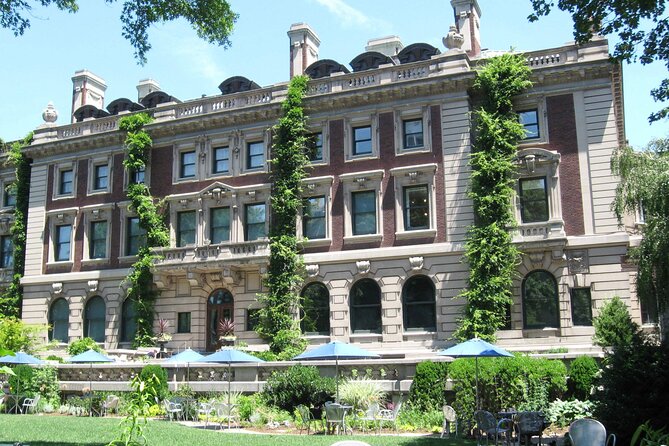 Private Tour New York City in the Gilded Age: A History of High Society - Former Mansion Stories and What Survived