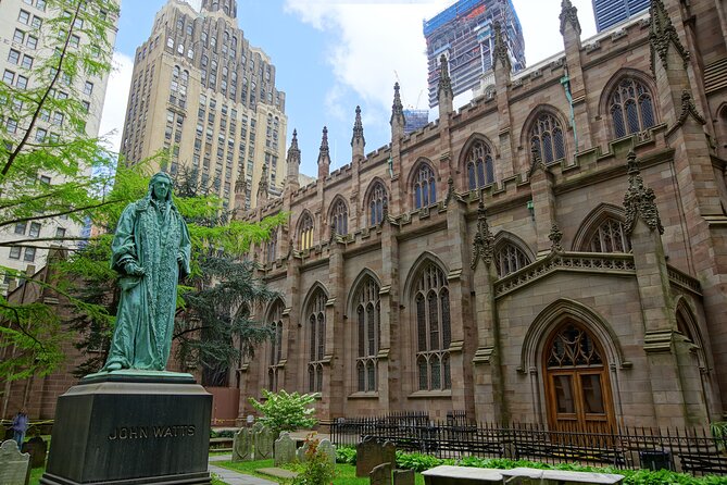 Private Tour of Historic Lower Manhattan and the Financial District NYC - Battery Park: evolution of the city, told at street level