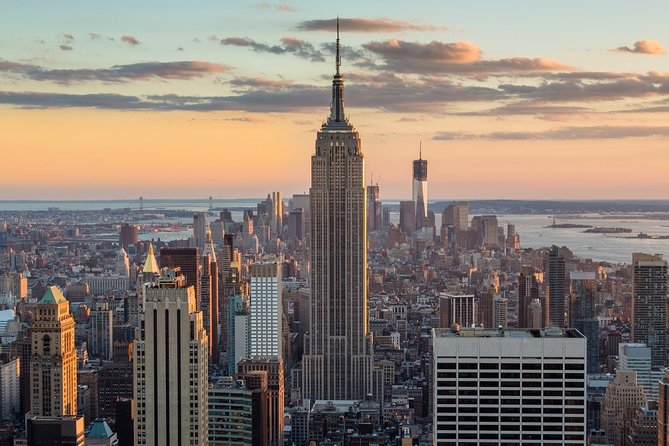 Private Transfer from Manhattan to Newark Liberty Airport (EWR) - Premium sedan to minibus, sized for real groups