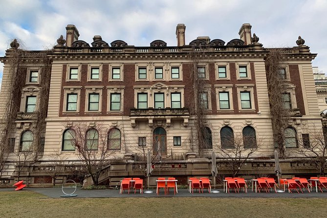 Private Walking Tour: 5th Avenue and the Gilded Age Mansions - Modern German and Austrian art stories, including Klimt survival