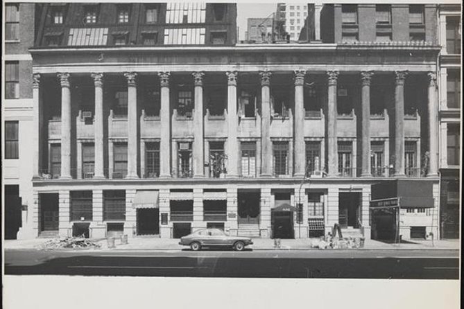 Recreate the Most Requested Walking Tour of 1840s New York - Logistics that actually matter: pace, fitness, and group size