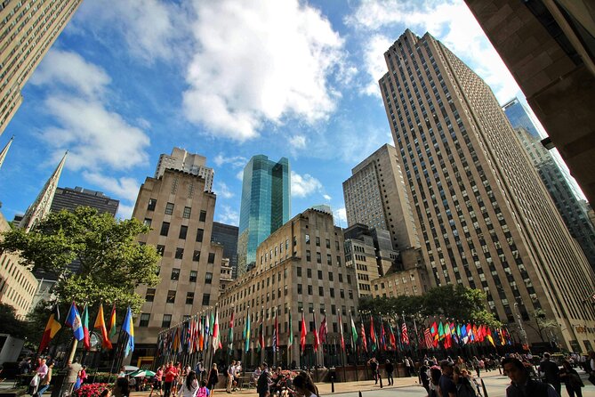 Rockefeller Center Walking Tour With Optional Top of the Rock - Rockefeller Plaza and the Christmas tree spotlight