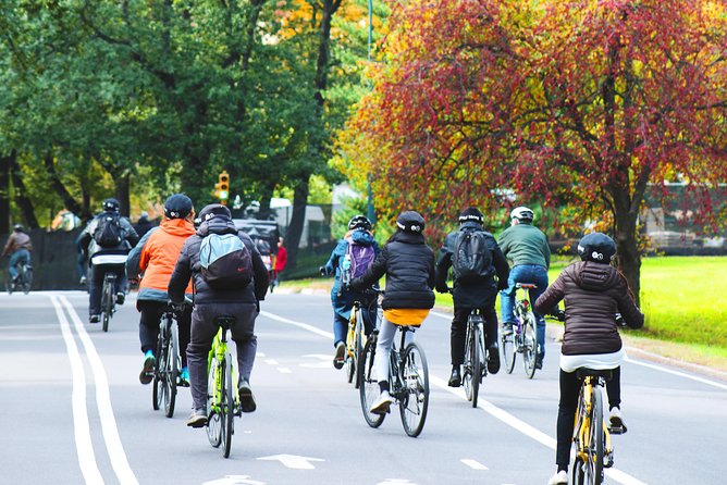 Scenic Manhattan Highlights Bike Tour (English or German) - Meeting at 79 Chambers St and what to expect before you roll